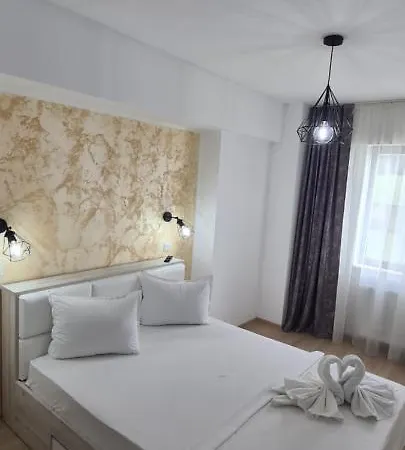 Aless 1 * Mamaia